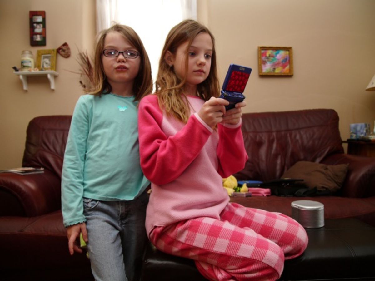 Alexa & Sydney