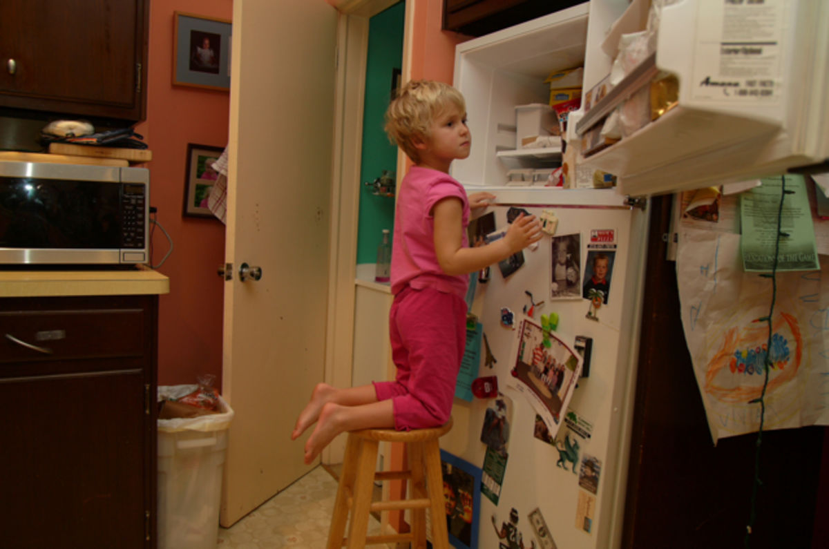 Vivian getting ice cream