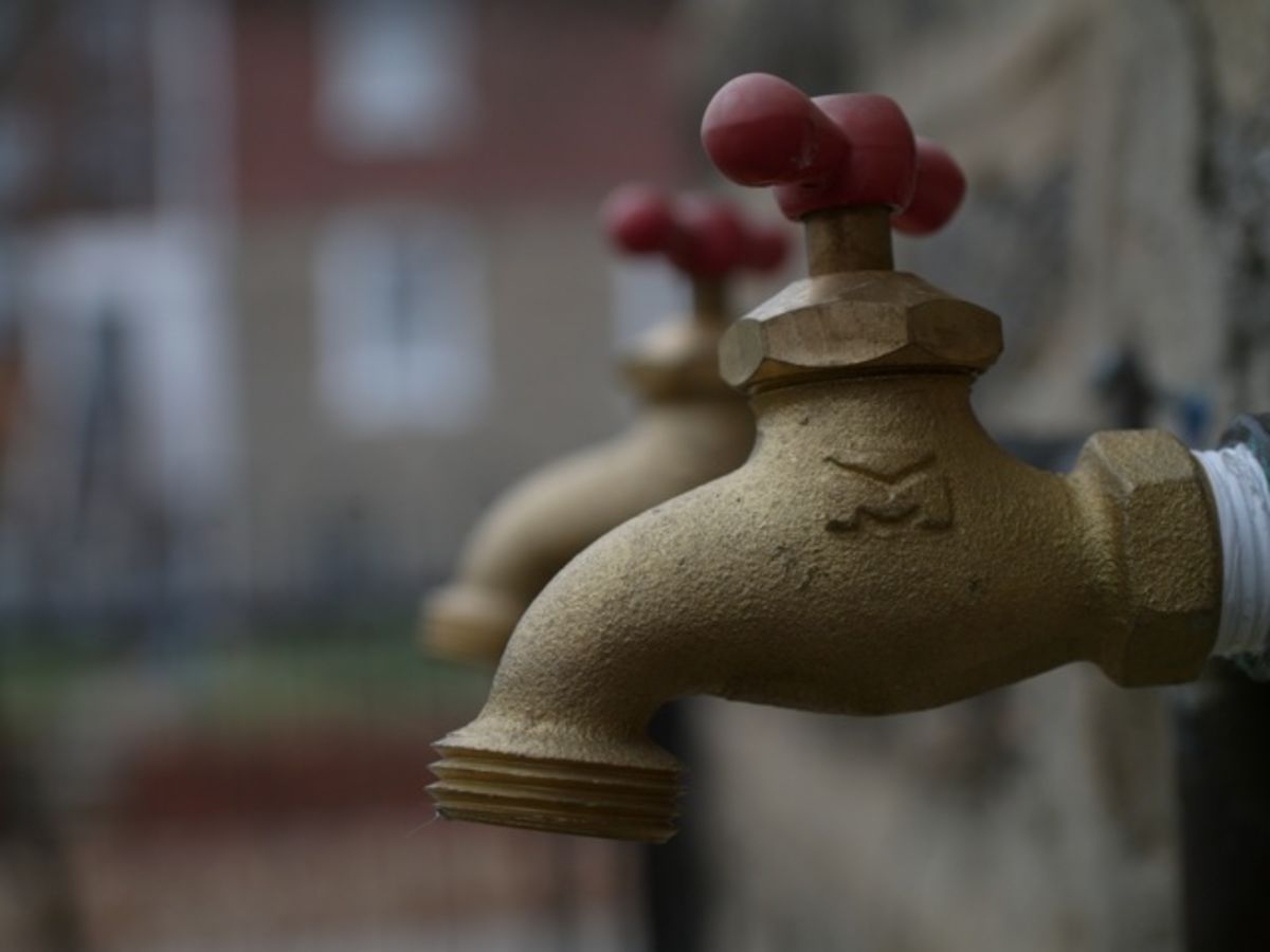 double faucet