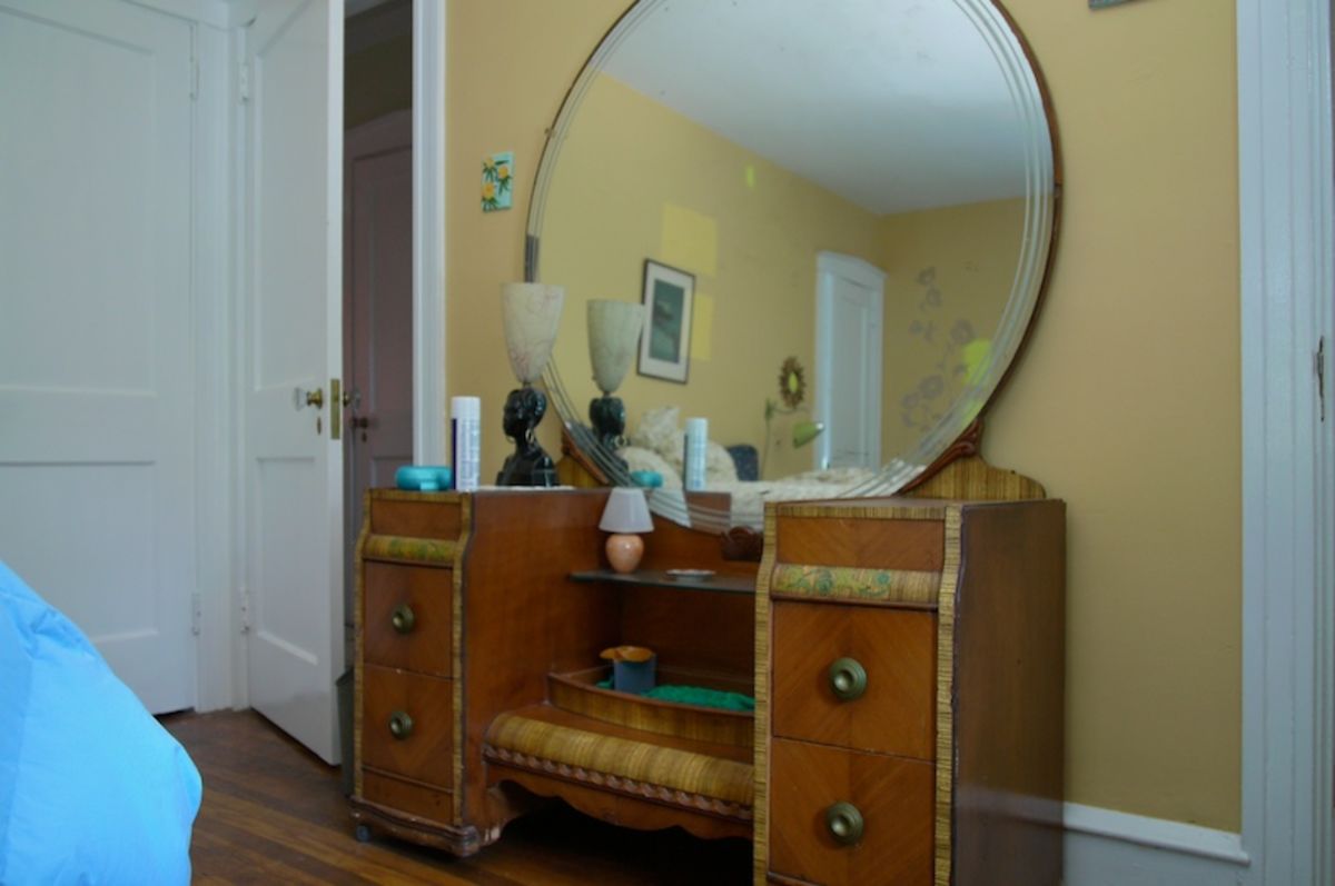 dresser
