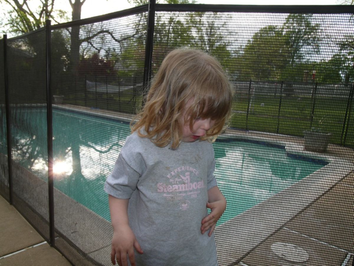 Ella by pool